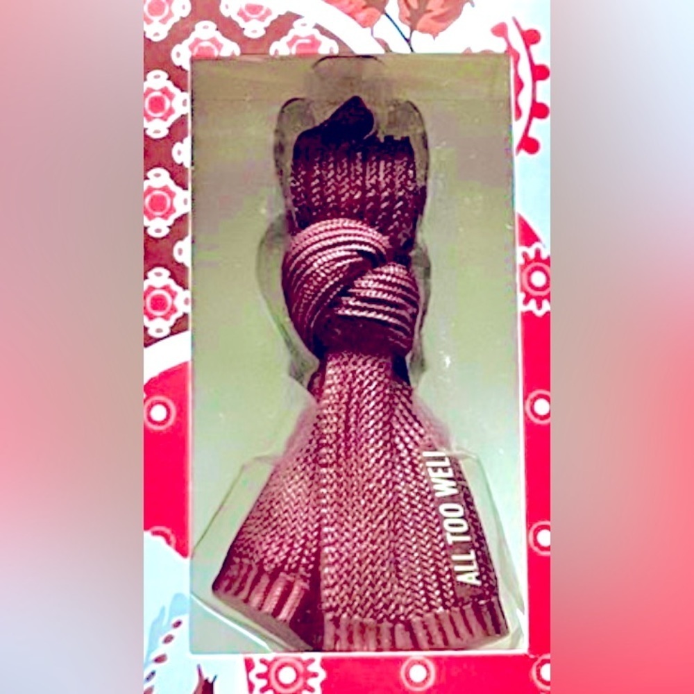 Taylor Swift All too Well Scarf Collectible. NEW Proof of purchase upon request‍